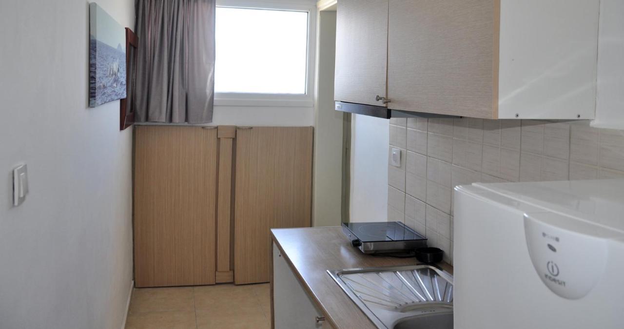 Coralli Beach Studios-Apartments Kallithea  Экстерьер фото